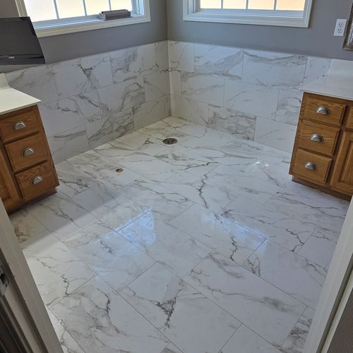 bathroom remodeling from Ajax floor Center in Paragould, AZ